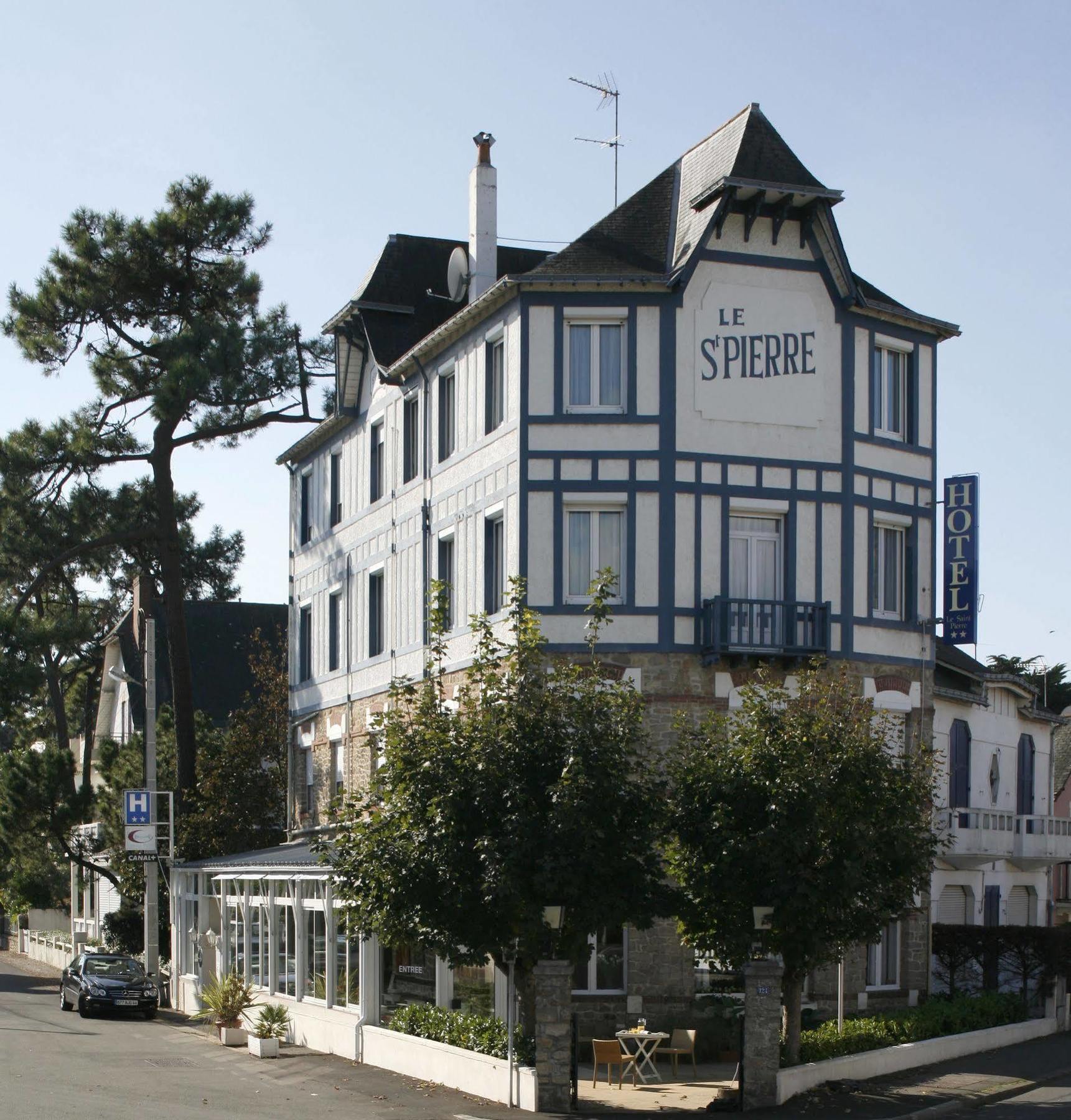 Hotel Le Saint Pierre, La Baule-Escoublac Buitenkant foto